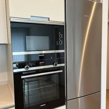 Atlantico Apartamento *